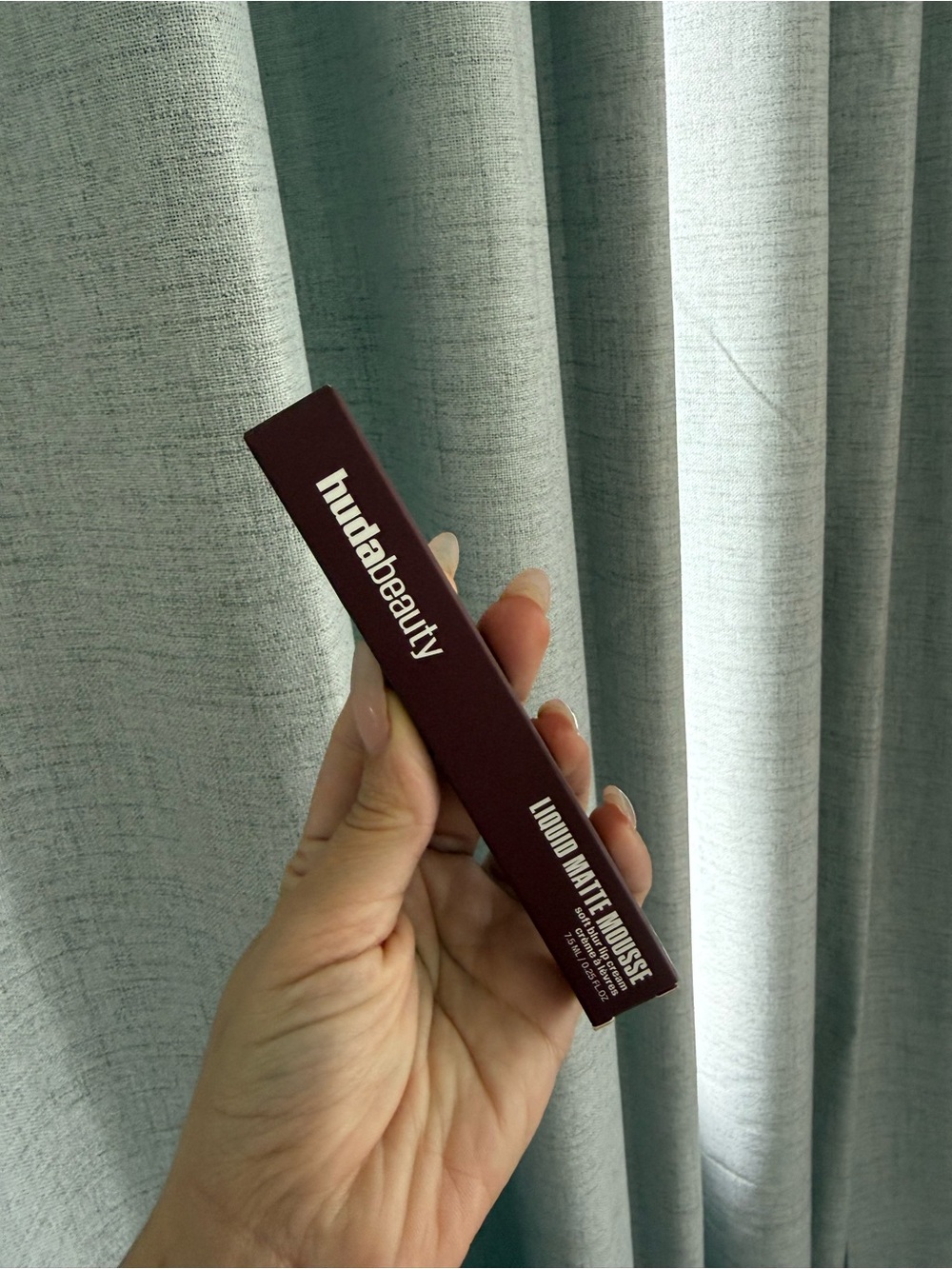 HUDA BEAUTY Liquid Matte Mousse Lipstick